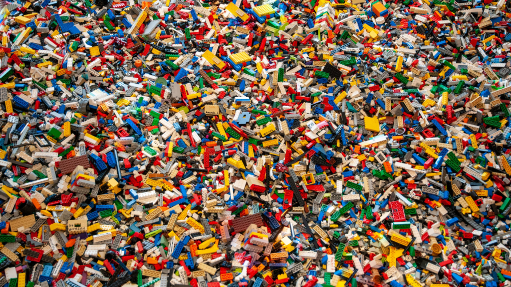 A picture showing many Lego blocks